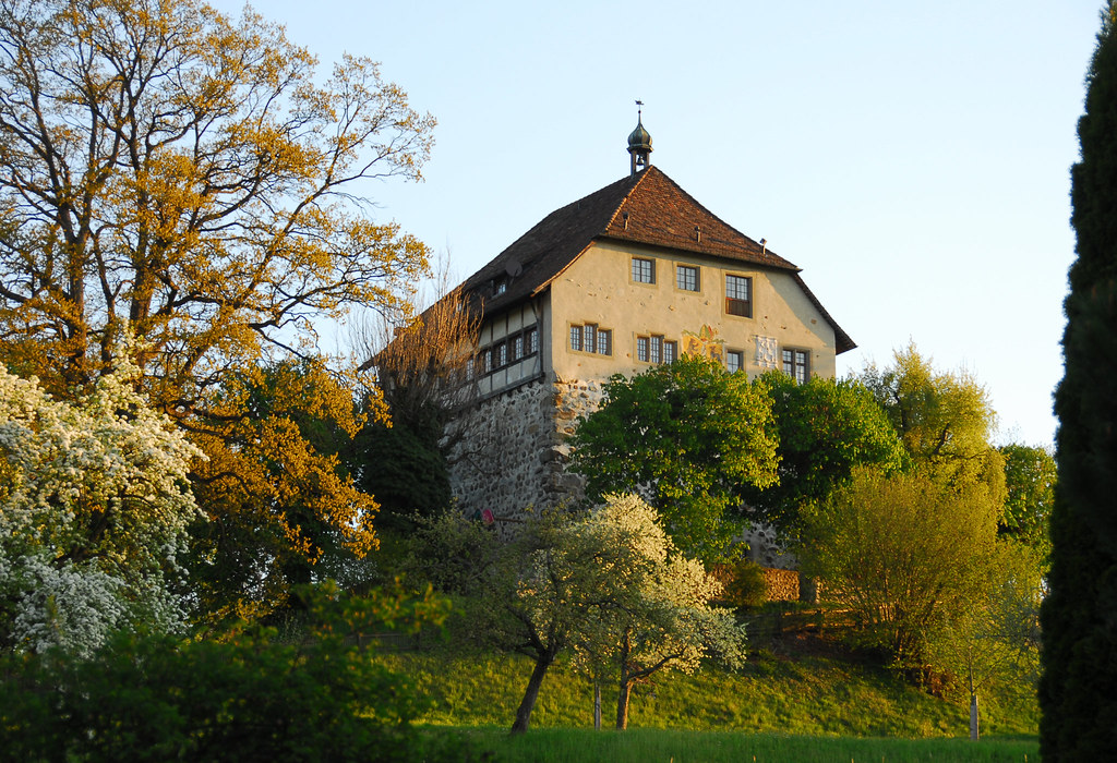 Schloss Oberberg | Ansicht Schloss Oberberg von Südwesten. F… | Flickr