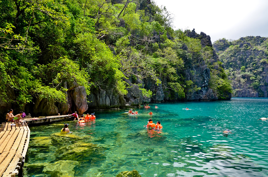 Vacationers | Kayangan Lake, Coron islands, Palawan, Philipp… | Flickr