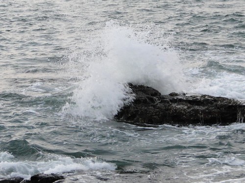 Choppy seas at Rock Garden in Malvan