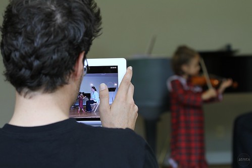 iPad 2 as a Video Camera