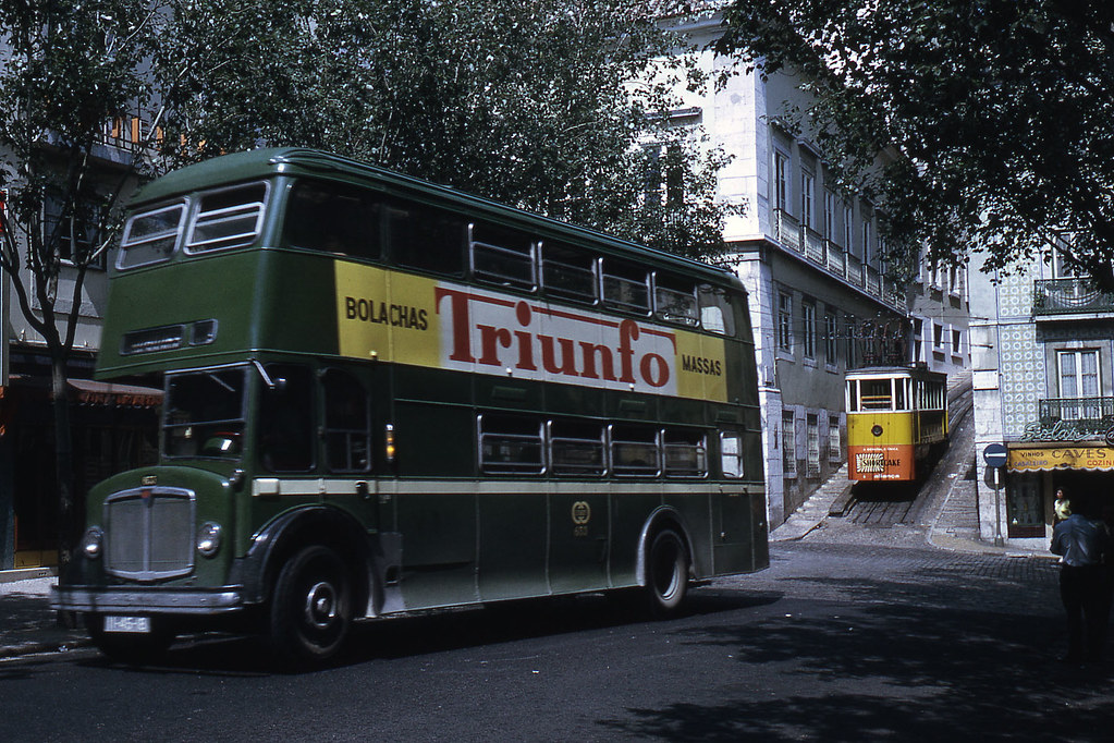 Autocarro de Campolide, Lisboa (J.-H- Manara, 1972)