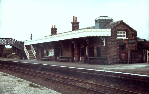 8X-005 Quainton Road Station circa 1985