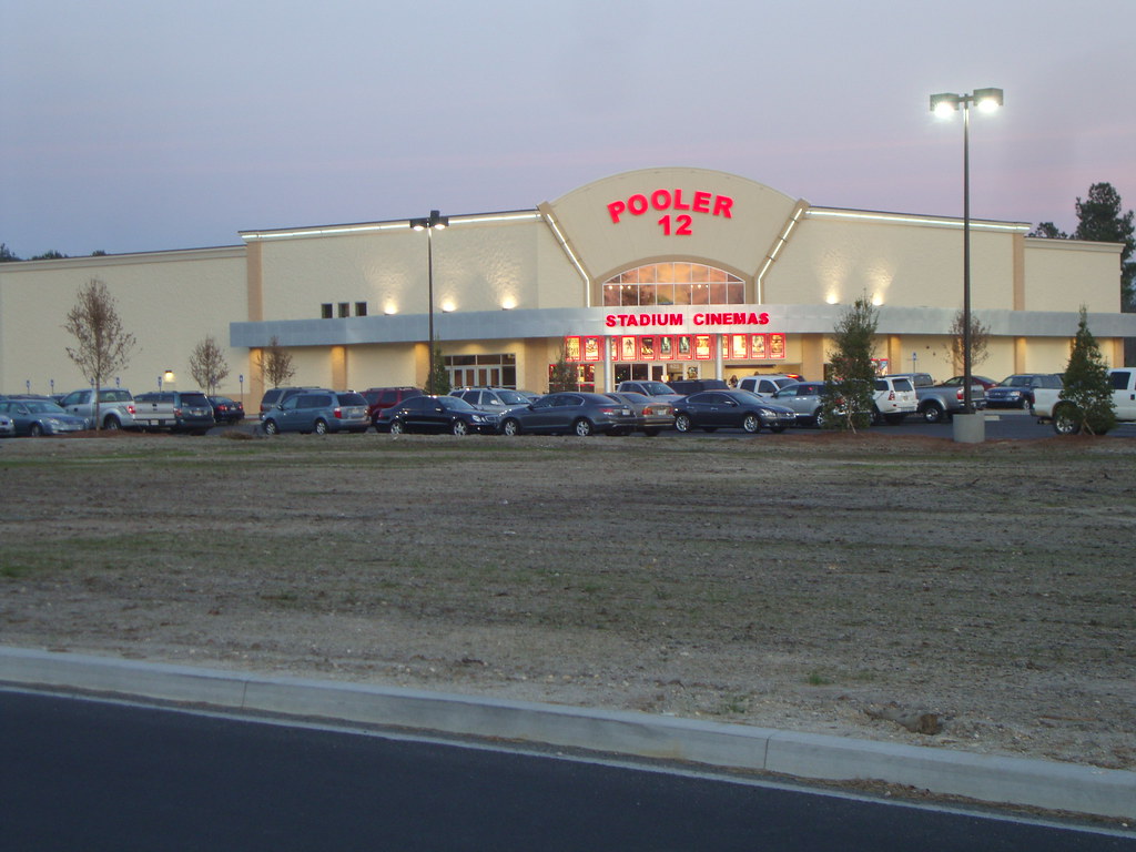 Pooler 12 Stadium Cinemas | This movie theater opened earlie… | Flickr