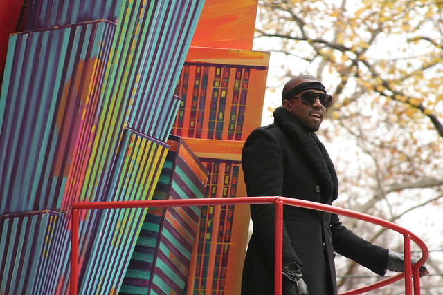 Kanye West - Macy's Thanksgiving Day Parade