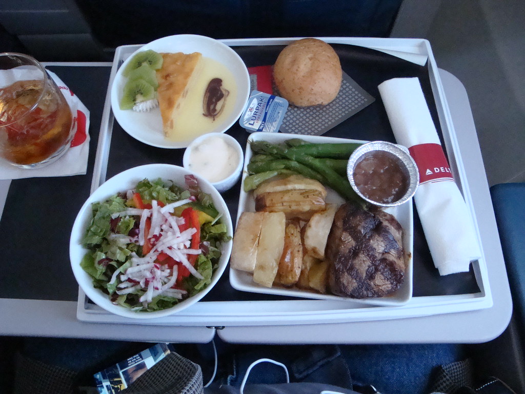Delta SJO>ATL first class meal | San Jose (Costa Rica) to At… | Flickr
