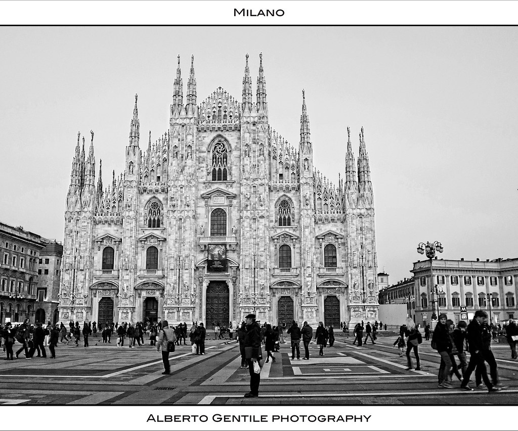 Milano bianco e nero. | mi piace vedere che effetto fa Milan… | Flickr