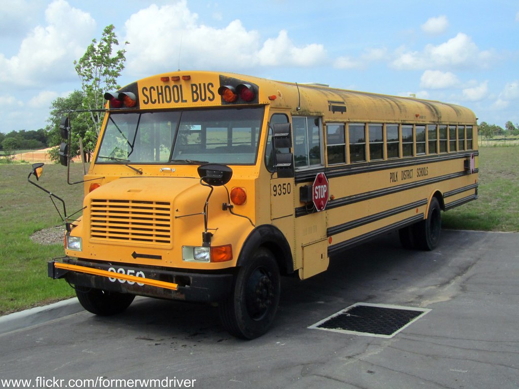 1993 International / Thomas Built Vista Bus - 9350 | Flickr