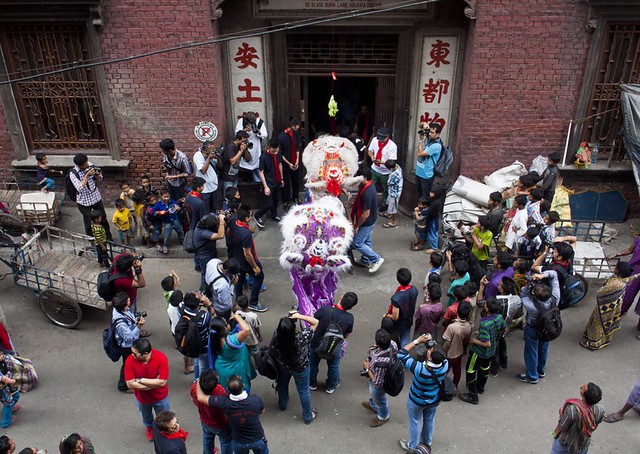 Chinese Lion Dance - Chinese New Year 2015, Kolkata, India