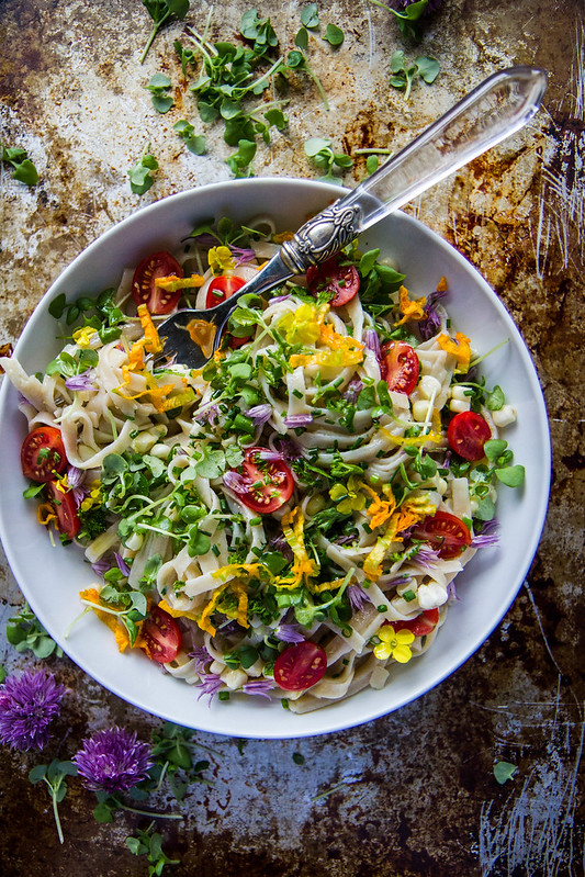 Summer Garden Linguine with Corn, tomatoes and fresh herbs