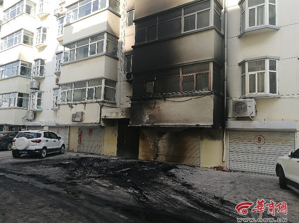 Suide, Shaanxi unaccounted for after the cadres set fire to vehicles in the district, the police to search for