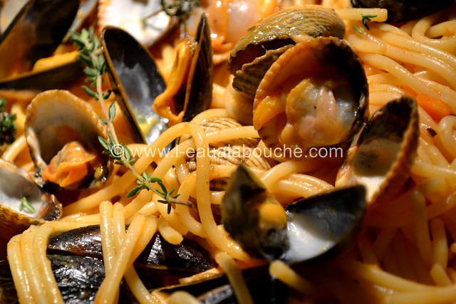 Spaghettoni aux Fruits de Mer  © Ana Luthi  Tous droits réservés 12