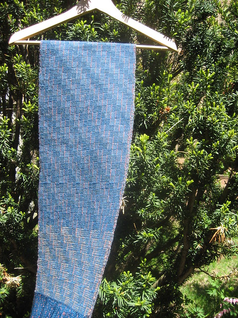 Handwoven original design scarf with handspun yarns by irieknit in crackle weave