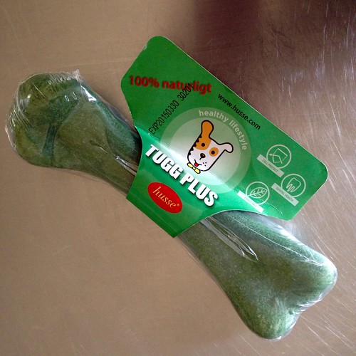Chicken and Green Tea. All natural dog chew.