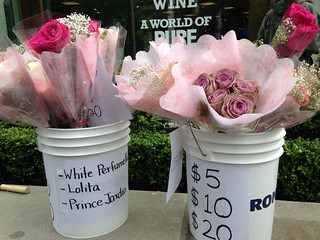 Fragrant rose bouquets for Mother's Day
