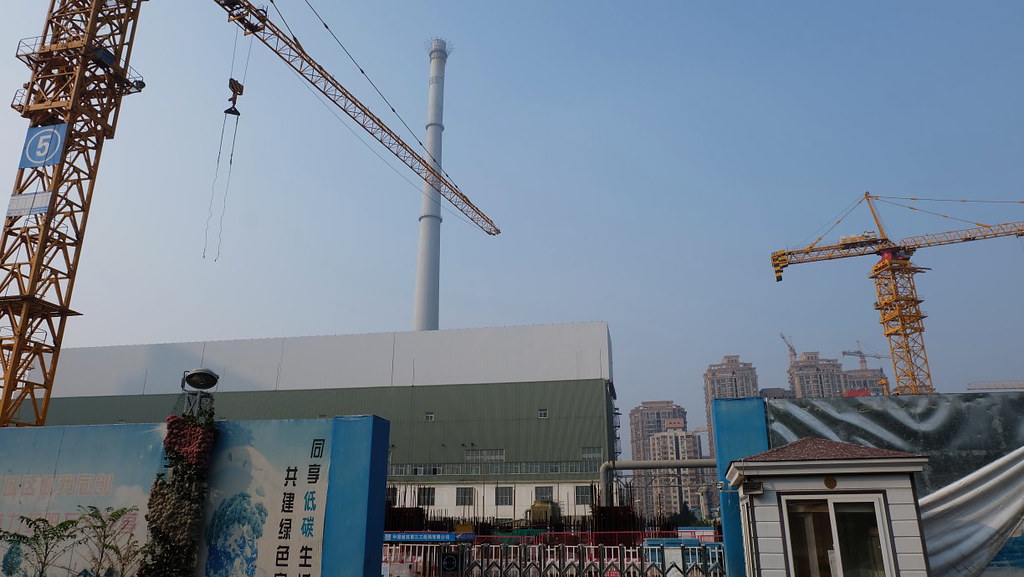 國華北京熱電廠，正在進行改建工程。攝影：陳文姿