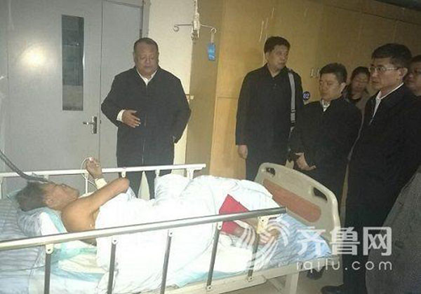 Shandong heze a building under construction collapsed, official: 4 dead, 8 injured, police investigations
