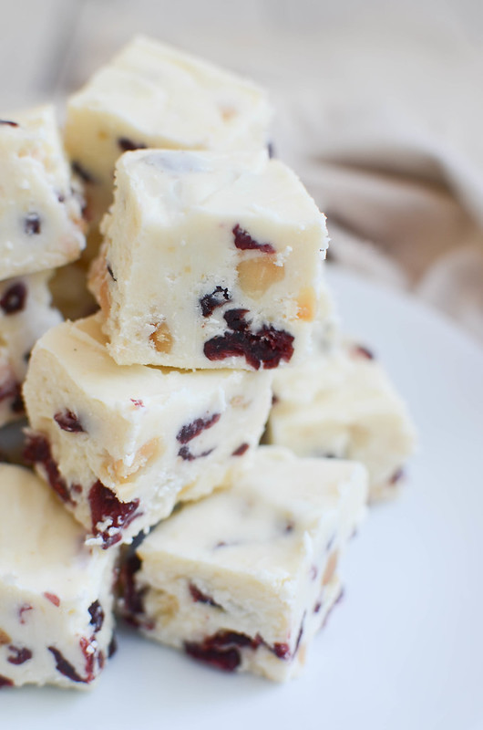 Cranberry Macadamia Nut Fudge - white chocolate fudge with dried cranberries and macadamia nuts. Perfect for cookie tins and holiday parties!