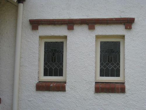 Two Art Nouveau Stained Glass Windows Federation Queen Anne Stuccoed Brick Villa - Ballarat