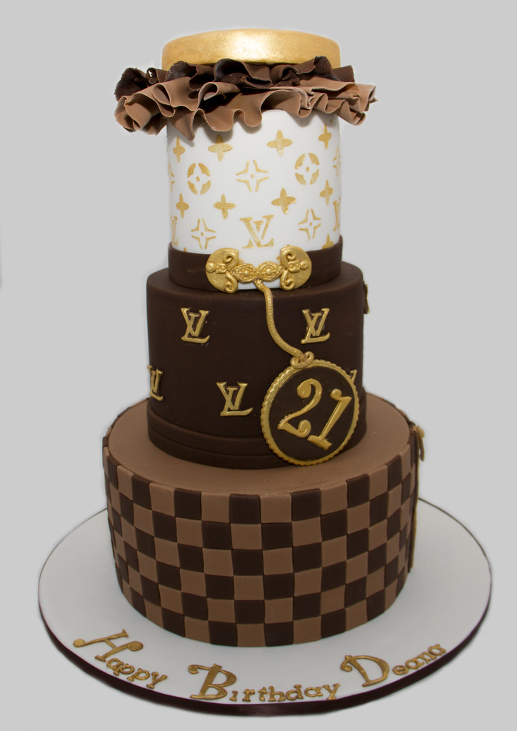 Louis Vuitton Birthday Cake | Design was a copy of a cake t … | Flickr