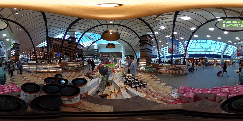 Food Market at New York LaGuardia Airport.