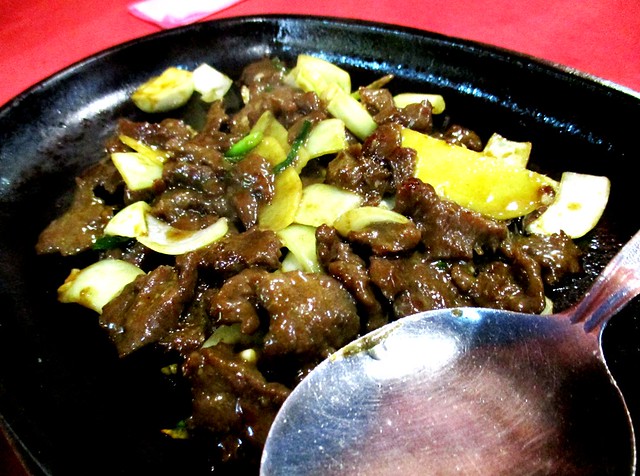 Ruby Restaurant sizzling beef on hot plate