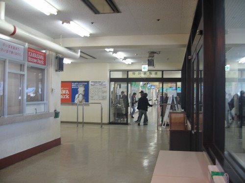金沢競馬場の指定席入口
