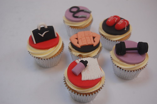 Just fantastic for that fitness fanatic! The Gym Cupcakes - from £2 each (minimum order 12).