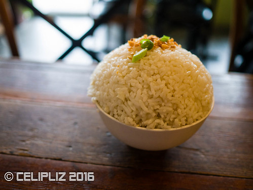 SINANGAG (Garlic fried rice) $3 @ Kulinarya
