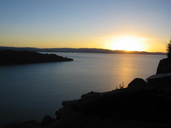 Puesta de sol en el lago Titicaca