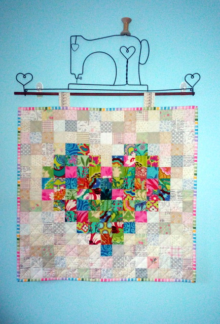 Mini Pixilated Heart wallhanging for Shannon