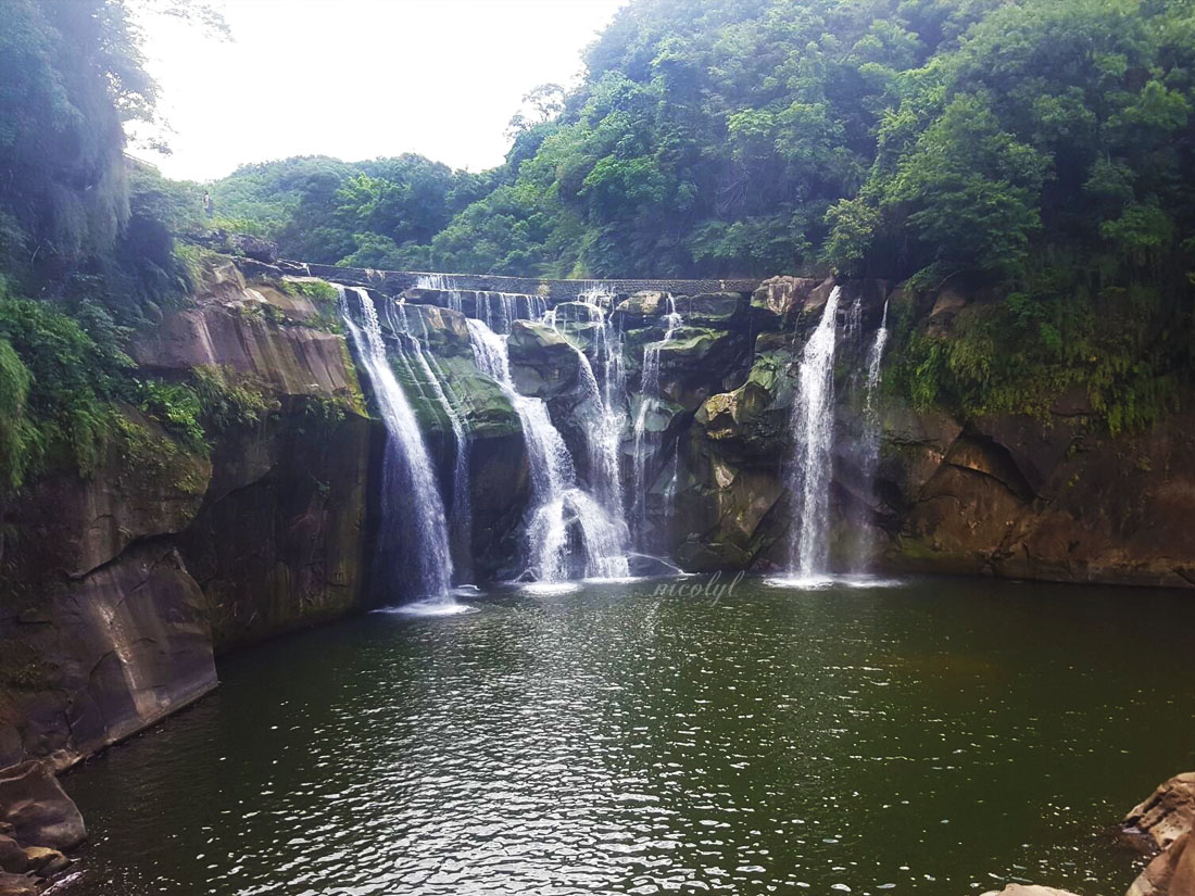 shifen Taipei, Taiwan waterfall