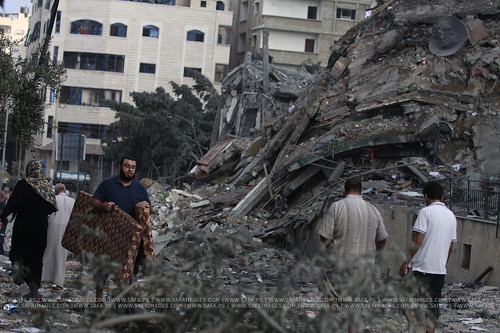 العدوان عل غزه  تقارير وارقام 15107996705_1f00286a08