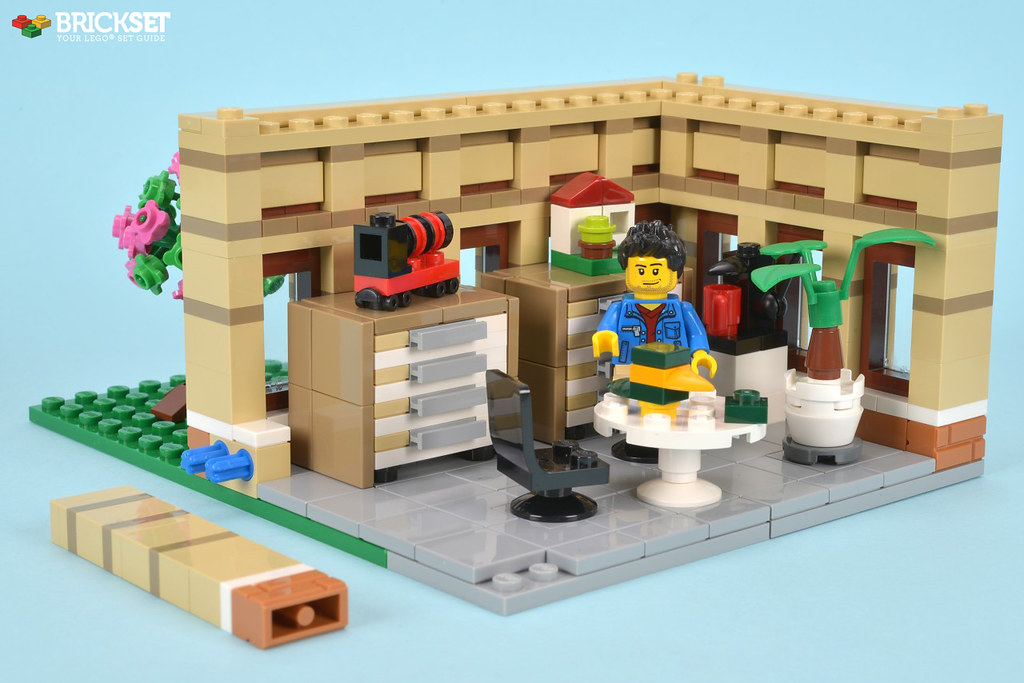 LEGO Factory Playset on Brickset.com!