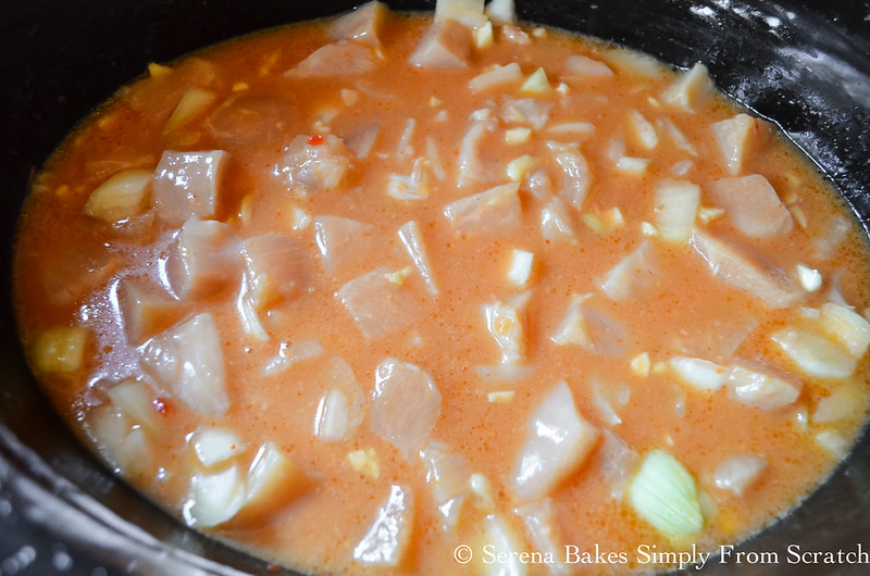 Crockpot-Sweet-And-Sour-Chicken-Chicken-Onion-Garlic-Carrots.jpg
