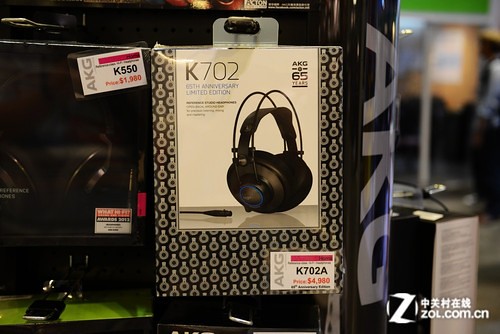 2013 Hong Kong Advanced audiovisual AKG carry many headphone unveiled