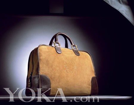 LoeweAmazona35 anniversary limited-edition handbags