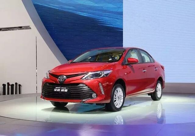 Toyota VS Honda hybrid double car how love killed? Paris Motor Show blockbuster new cars ...