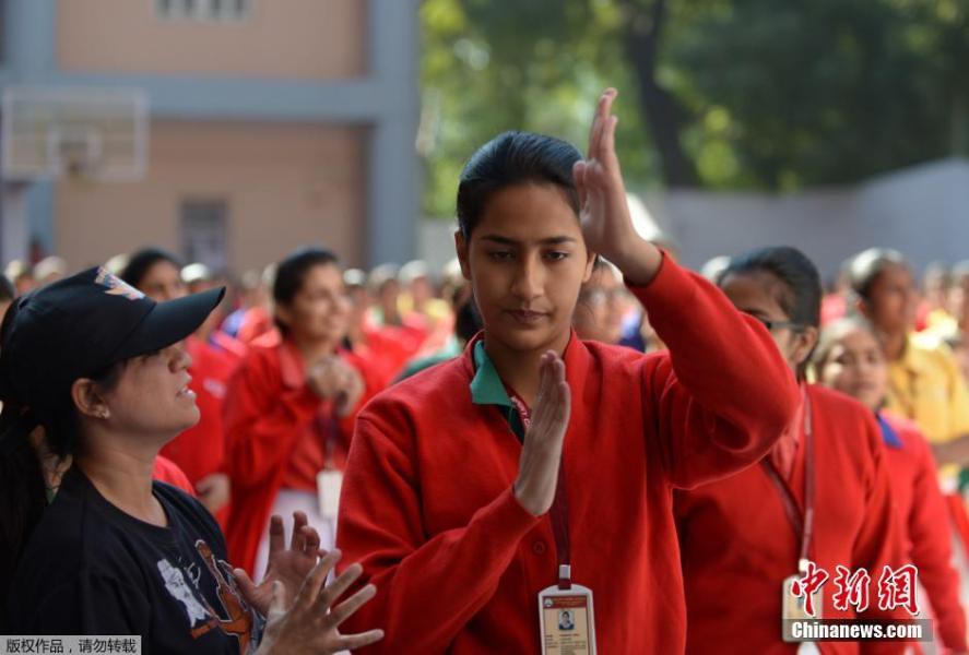 India about 1500 girls in self-defense