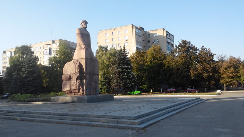 Пам'ятник Леніну, Лозова