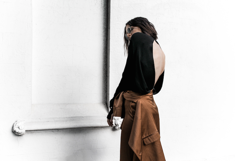 tan suit zimmermann fashion blogger street style inspo neutrals black modern legacy YSL chain bag (4 of 5)