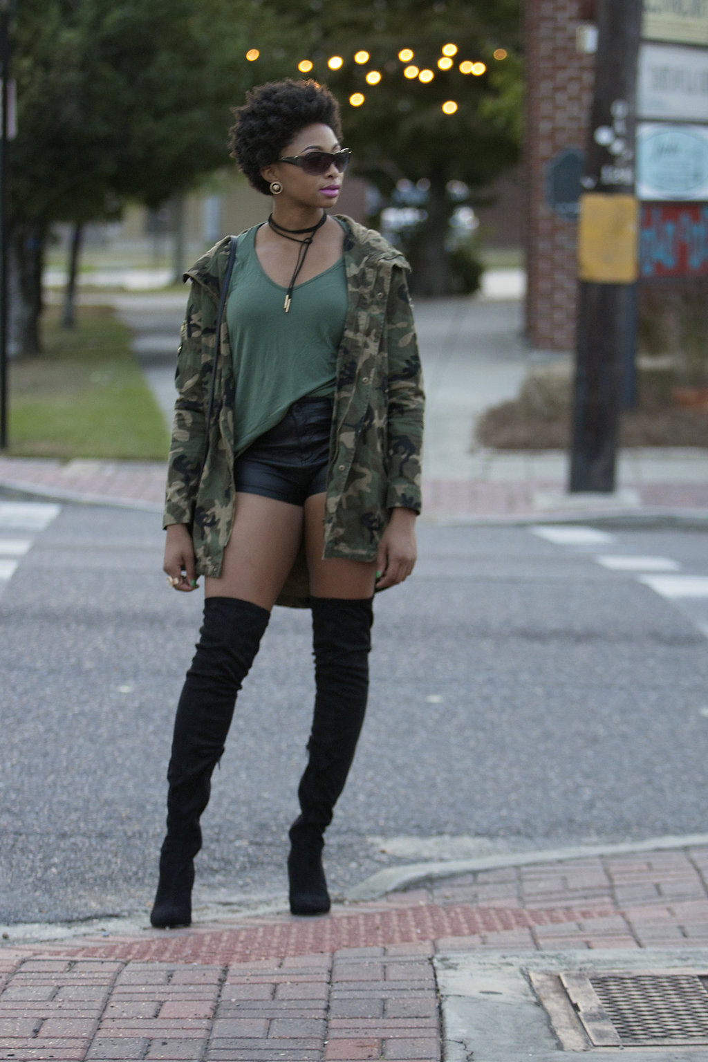 how to wear over the knee boots with shorts