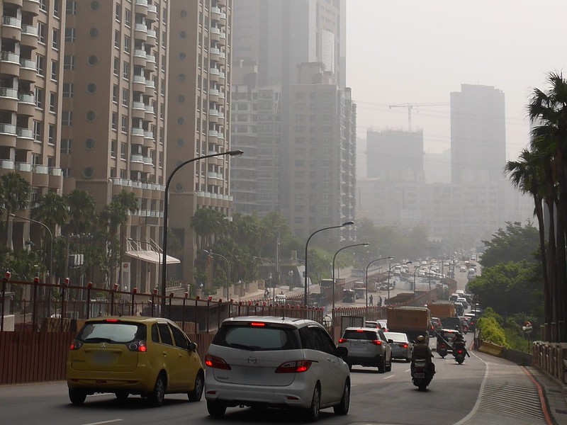 城市裡的空氣污染。攝影：洪郁婷。環境資訊協會資料照