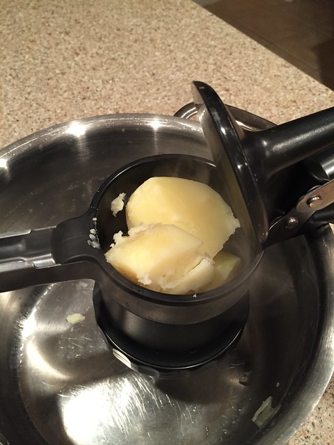 How to Use a Potato Ricer