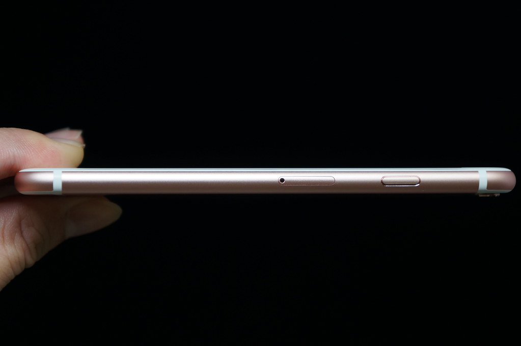 2年ぶりの新色「iPhone 6s ローズゴールド」フォトレビュー