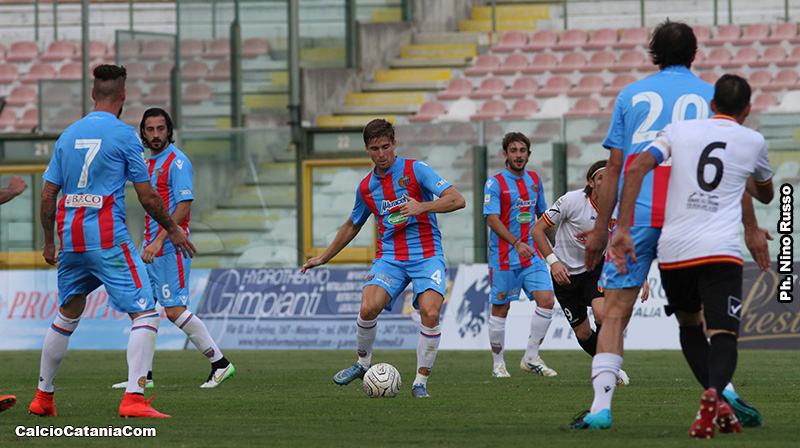 Gianluca Musacci in azione nell'ultimo derby disputato a Messina