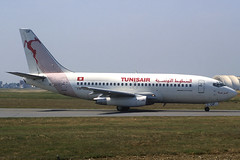 Tunisair B737-2H3 TS-IOF TLS 25/07/1995