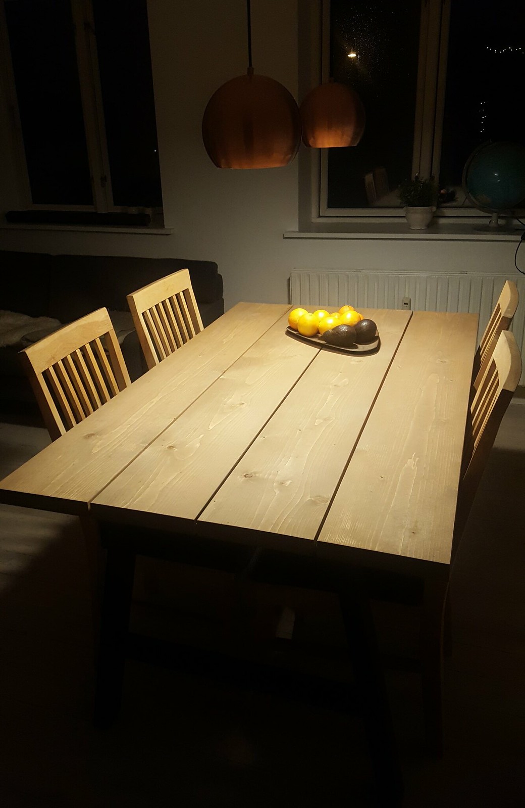 Guide: Make a Nordic Wood Dining Table
