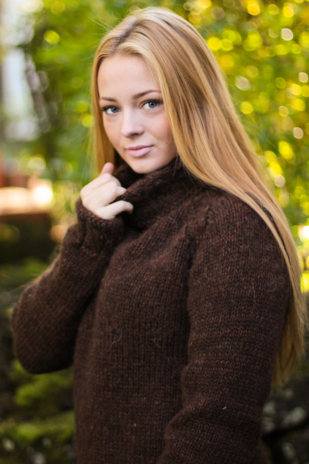 Blonde Sexy Sweatergirl Mytwist Flickr