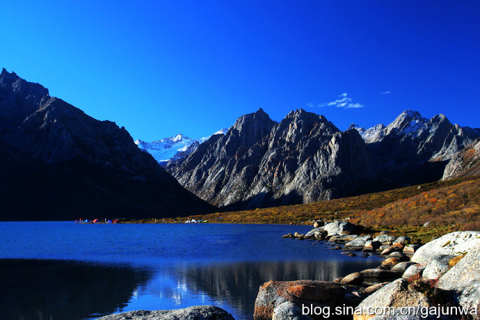 51 small holiday long years, in Qinghai province, gem national geological park in the quiet