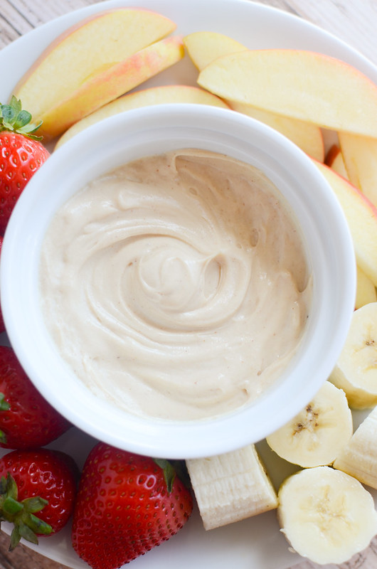 Peanut Butter Fruit Dip - easy fruit dip made with yogurt, peanut butter, and honey! Quick, healthy and delicious!